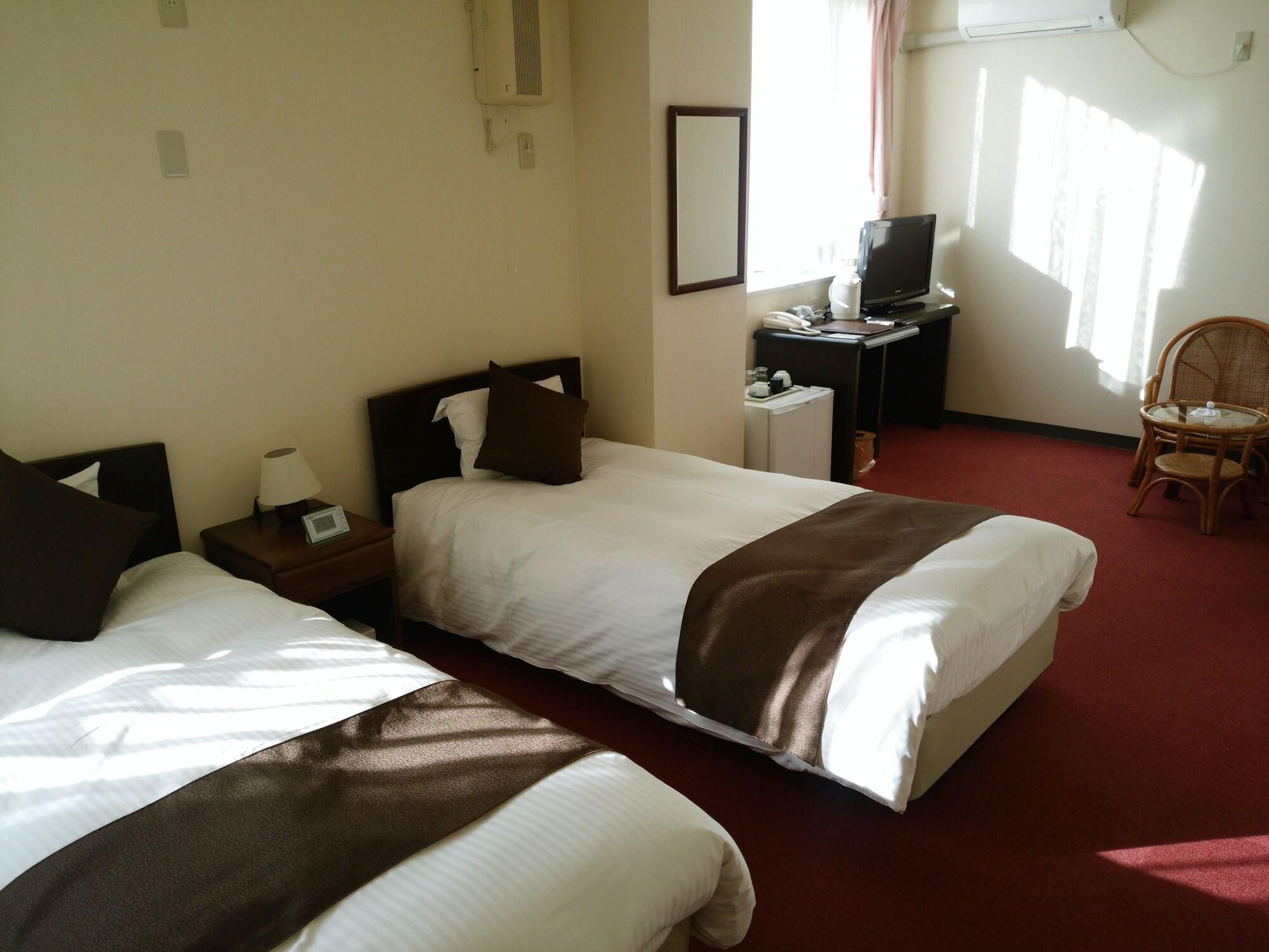 Resort Inn North Country Furano Bagian luar foto