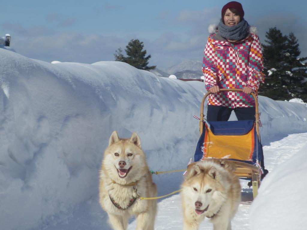 Resort Inn North Country Furano Bagian luar foto