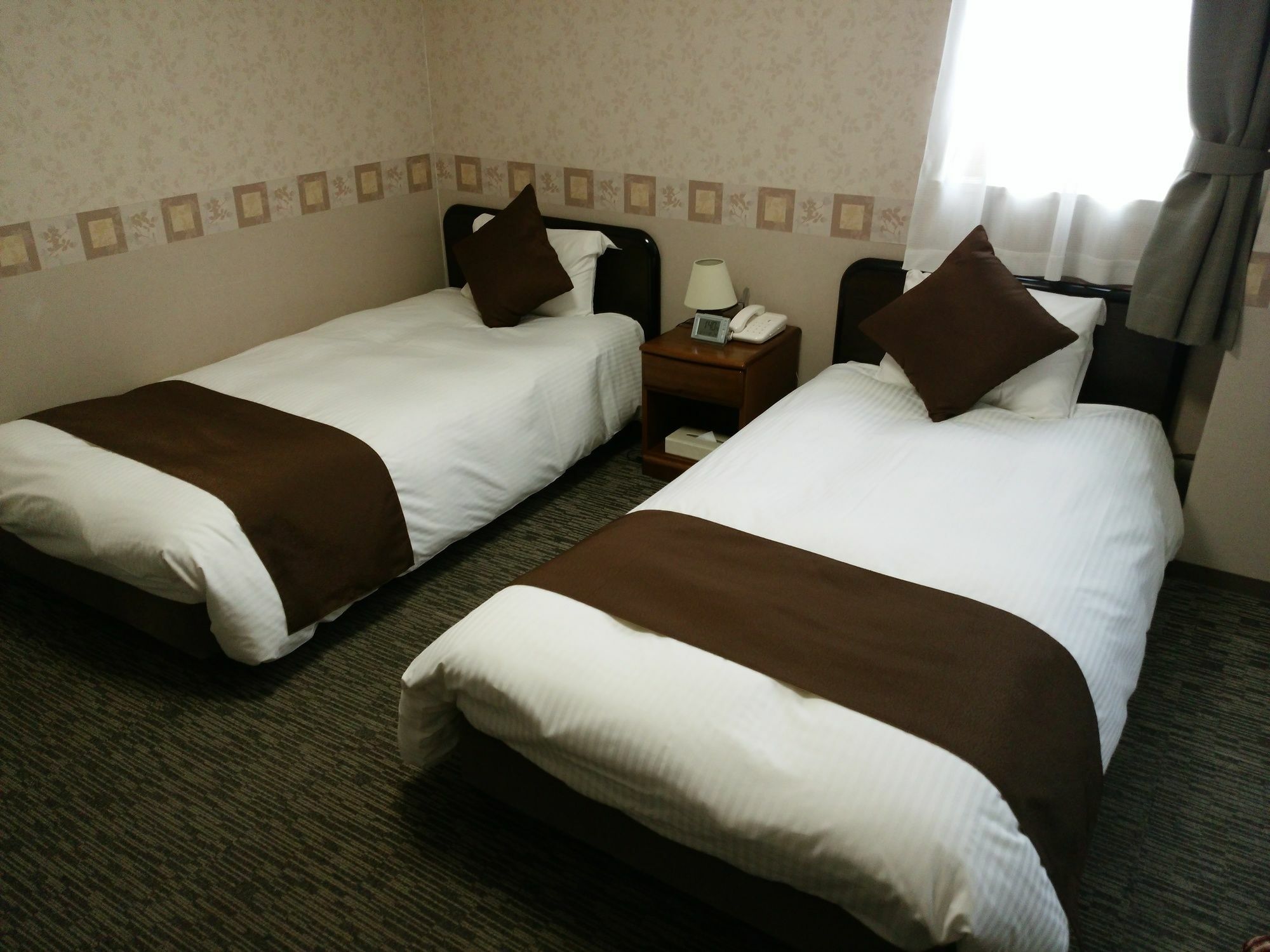 Resort Inn North Country Furano Bagian luar foto